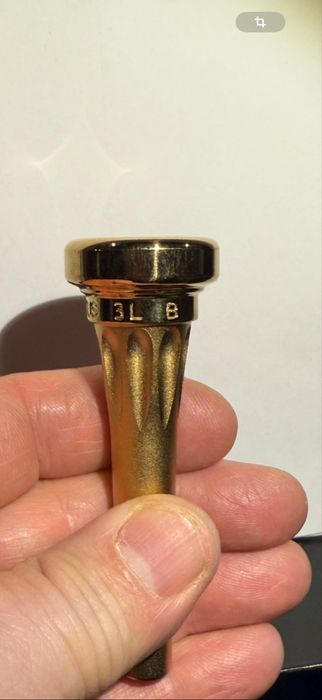 Mustiuc trompetă Lotus 3L B