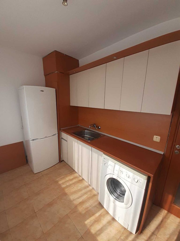 Продава се Двустаен апартамент в Петрич - 65 кв.м за 770 €/кв.м - Снимка #1