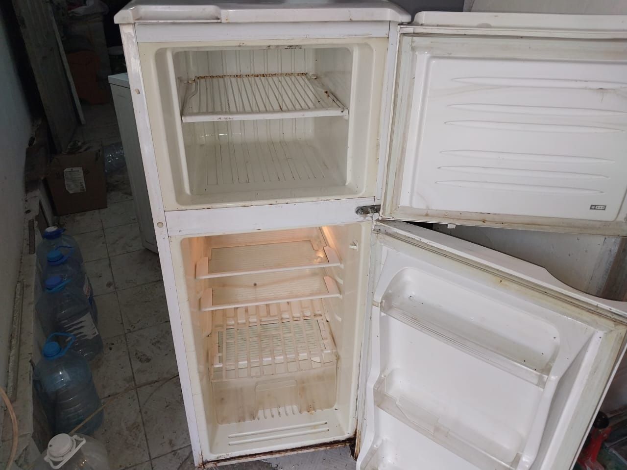 Холодильник сатам