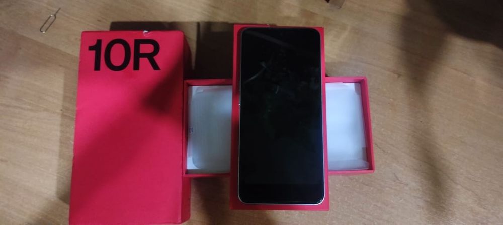 Продам OnePlus 10R 5G