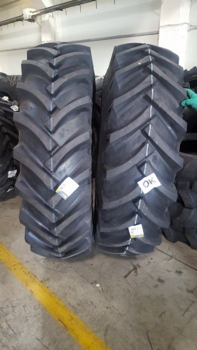 Cauciucuri noi 18.4-38 de tractor de spate marca OZKA cu 14 pliuri R38