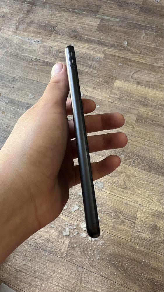 Samsung A12 sotiladi srocno