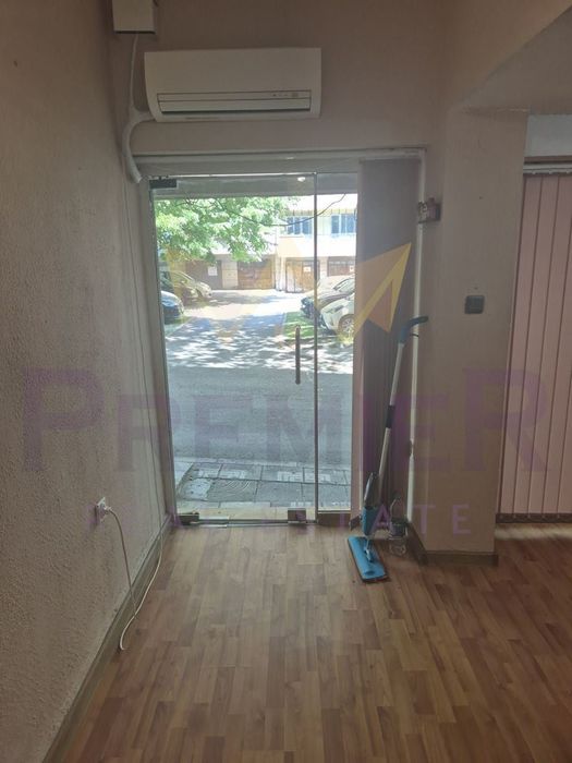 Дава се под наем Магазин в Варна, Спортна зала - 12 кв.м за 163.2 € - Снимка #5