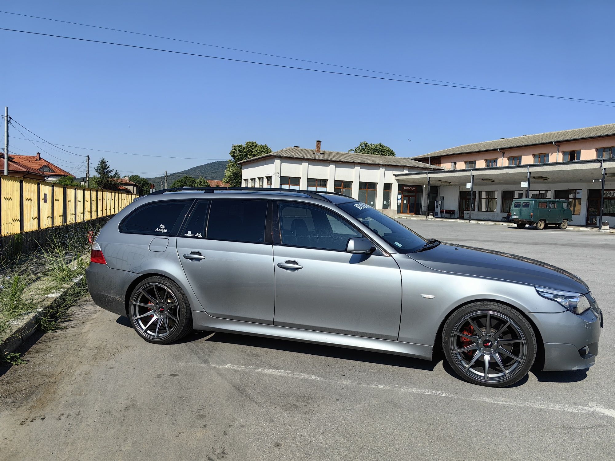 Bmw e61 545i бензин/газ