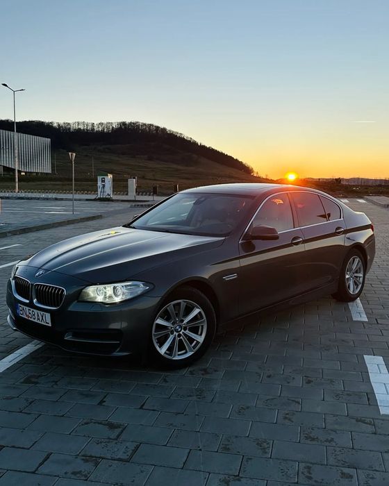BMW Seria 5 Stare Perfecta, Facelift, Interior Crem, Bord Digital, HeadUp Display