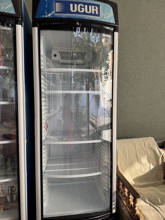 Холодилник сотилади