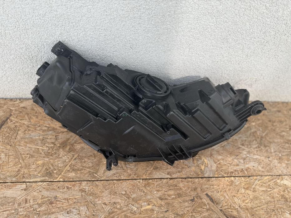 Far stanga Audi A4 B9 8W Facelift Full LED Original Europa