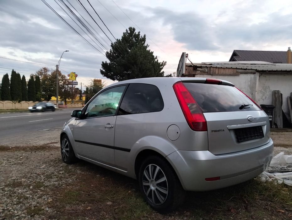 !!! Super oferta !!! Ford fiesta 1.4 benzina
