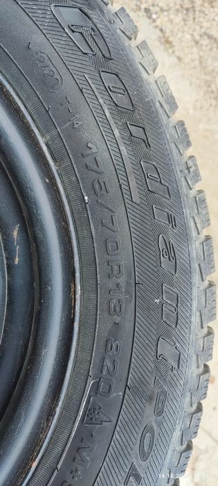 Продам зимние шипованные шины на дисках