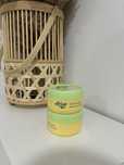 Crema pentru maini Atrix cu extract de musetel