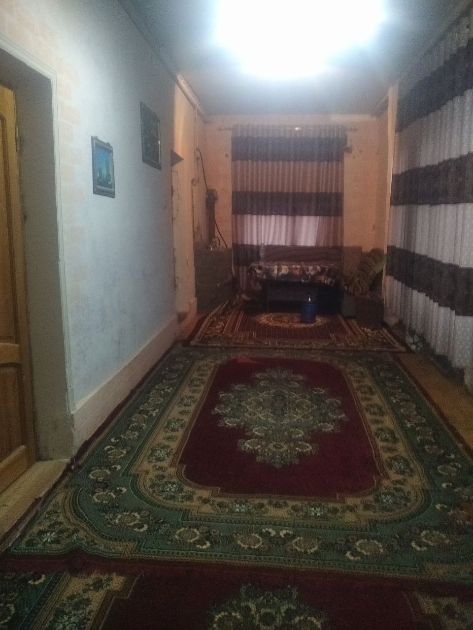 Уй сотлади 3 хана айвон кухня