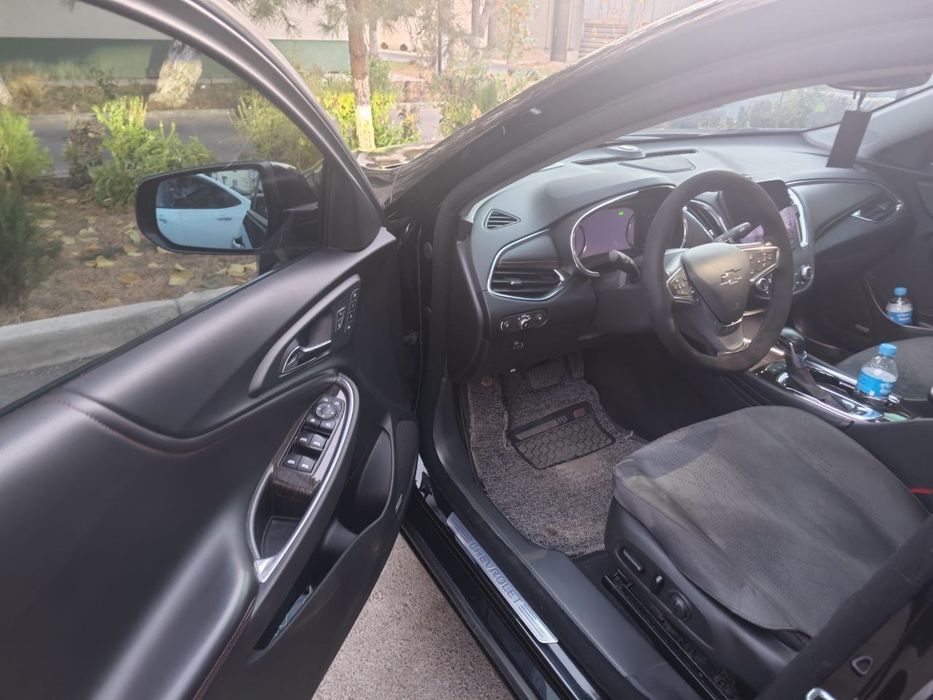 Малибу XL сотилади