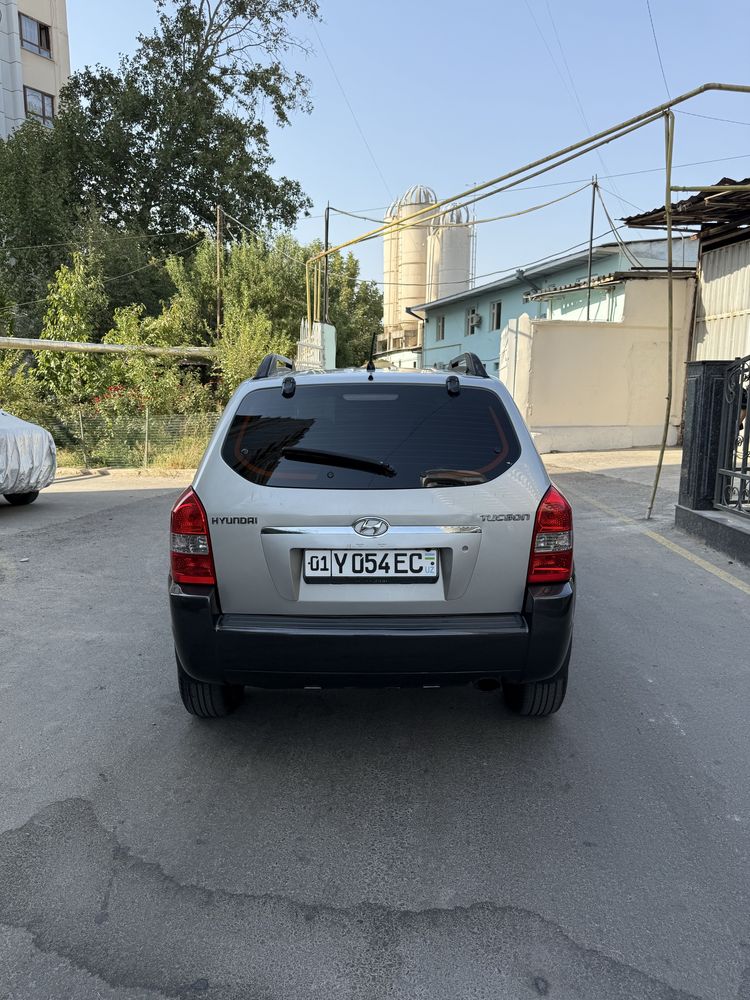 Hyundai Tucson 4wd 2008 yil