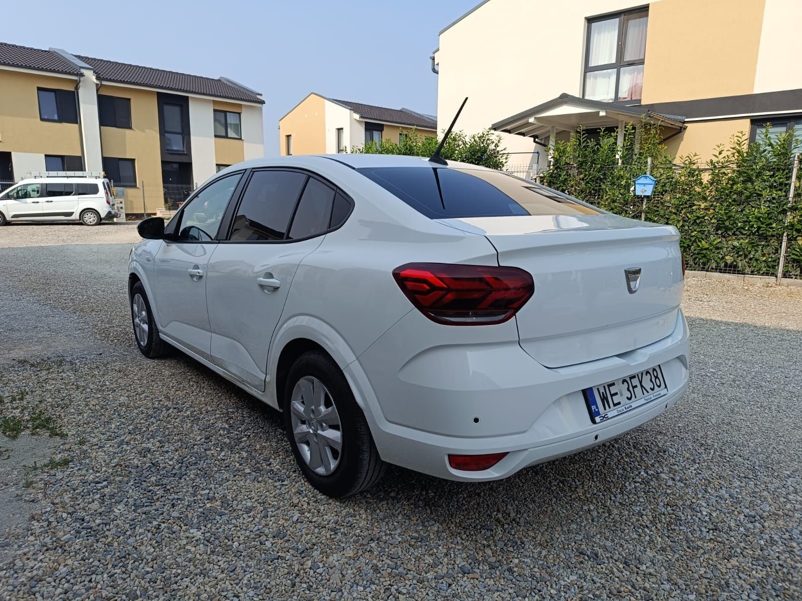 Dacia Logan 1.0 tce 100 cp gpl klima