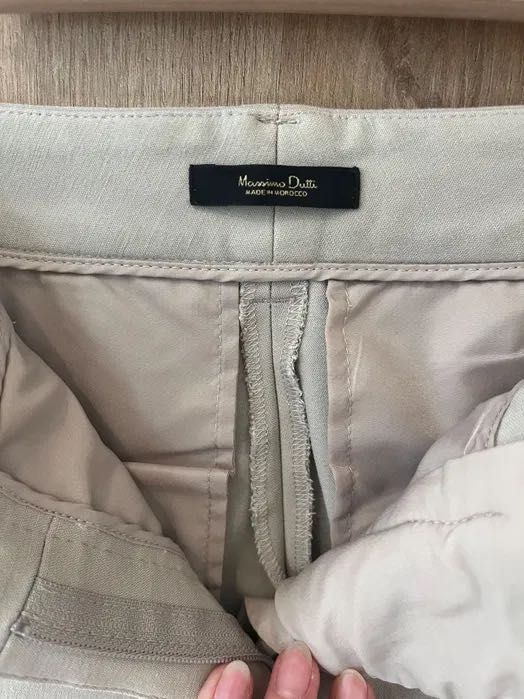 Vând pantaloni Massimo Dutti/34 XS