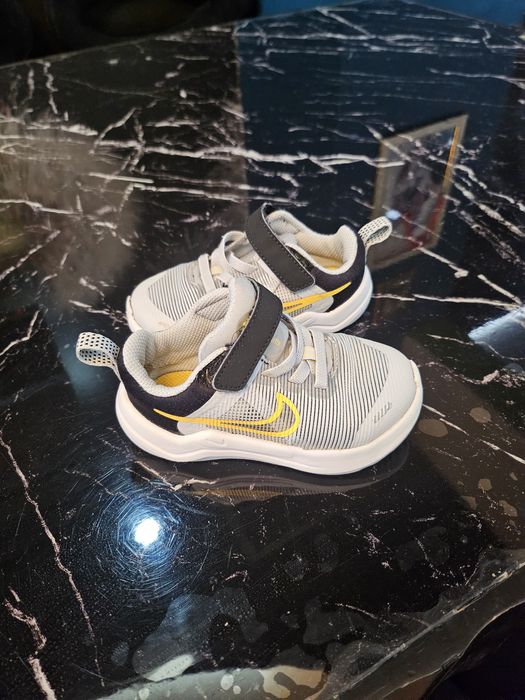 Бебешки маратонки nike