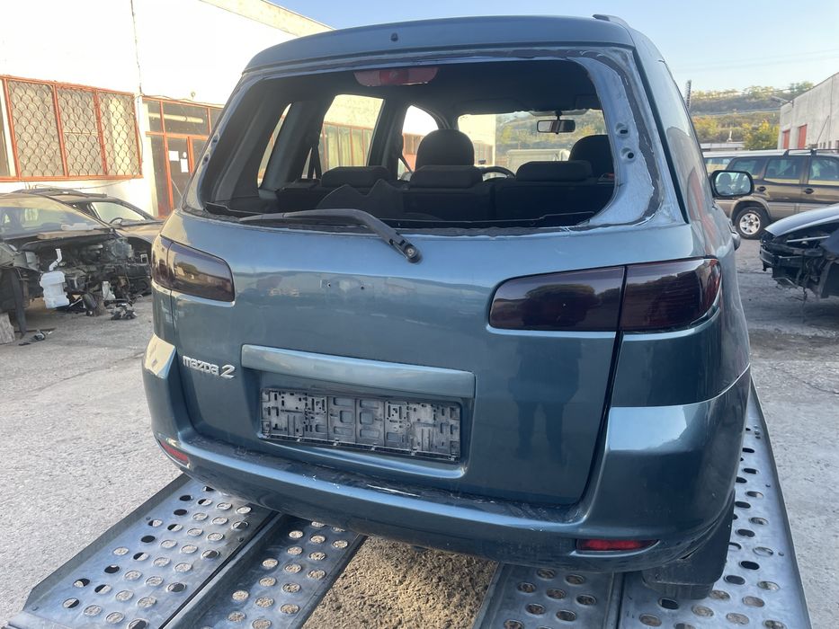 Mazda 2 2004 1.4 CD на части