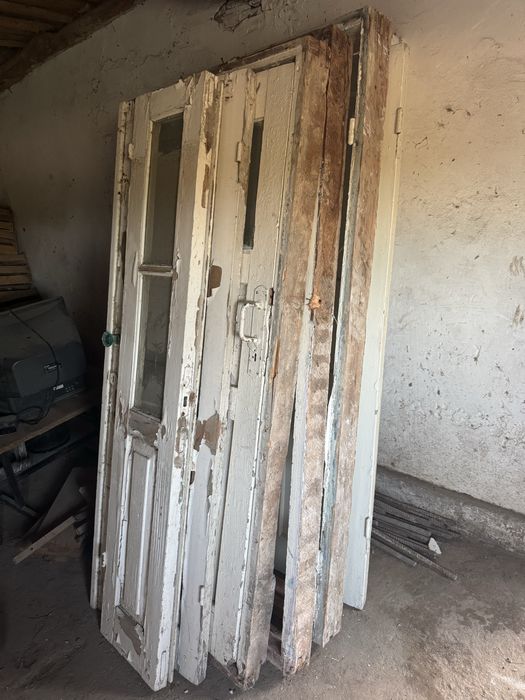 Окна и двери, эшик ромлар