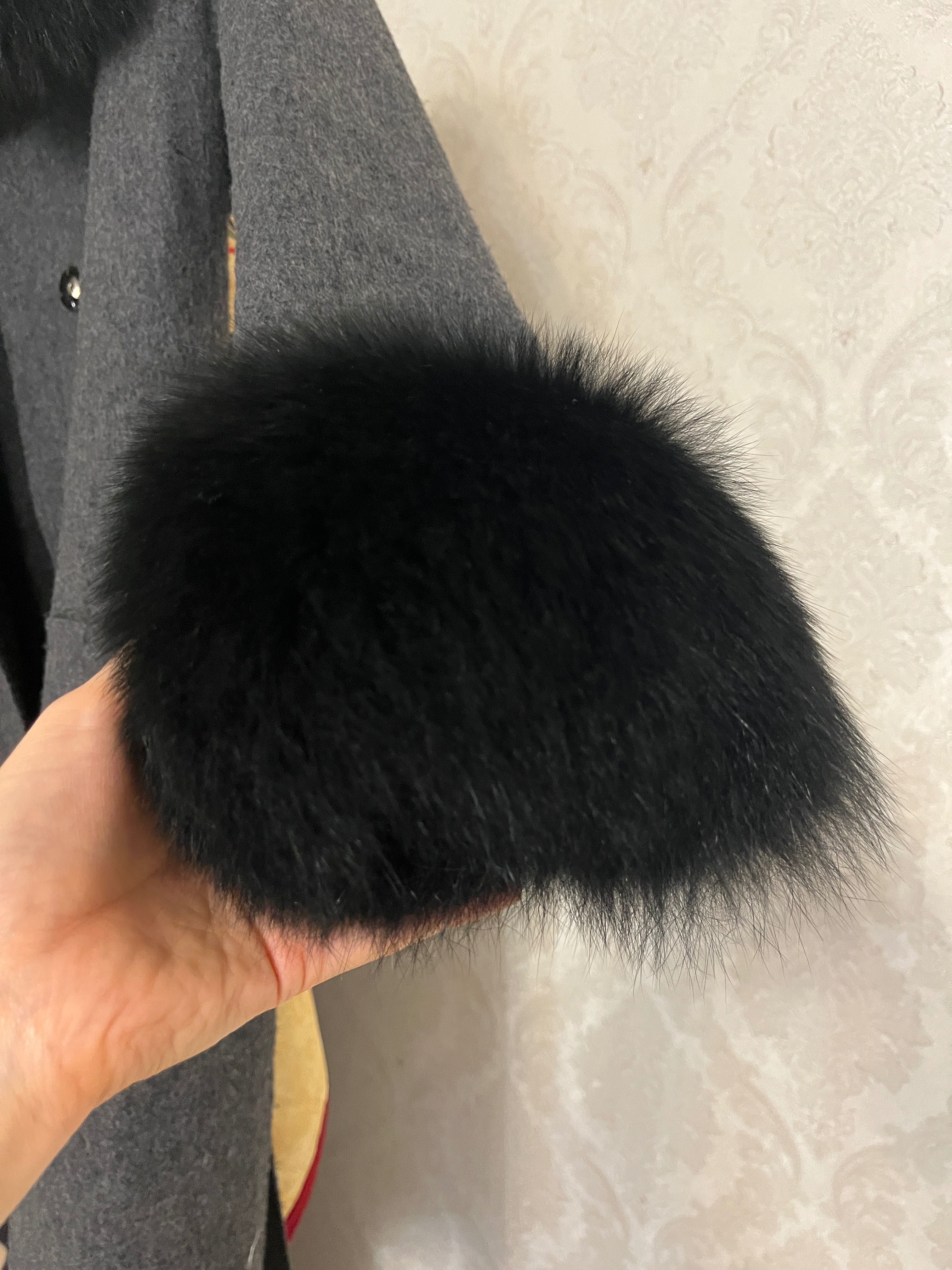 Пальто женское серое