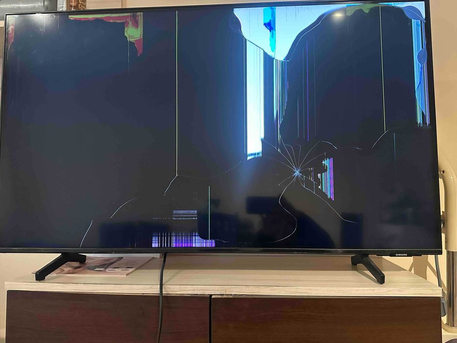 Телевизор SAMSUNG