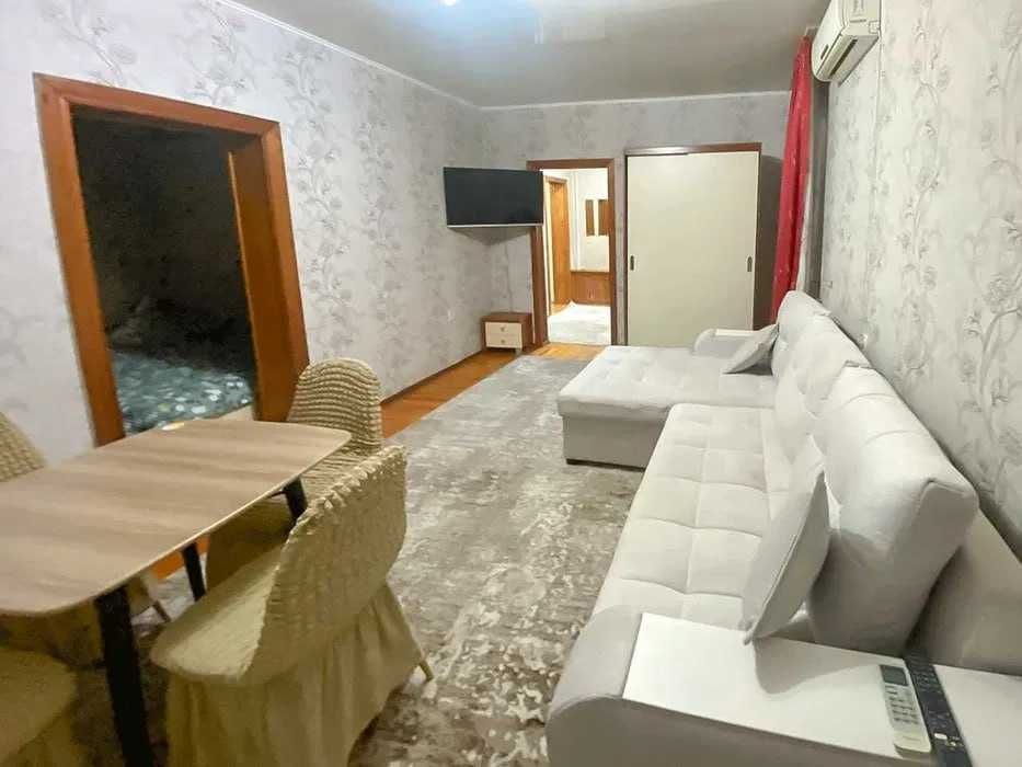 #492 Сдаётся  квартира 1/7/16 метро Айбек напротив “Angel’s Food”