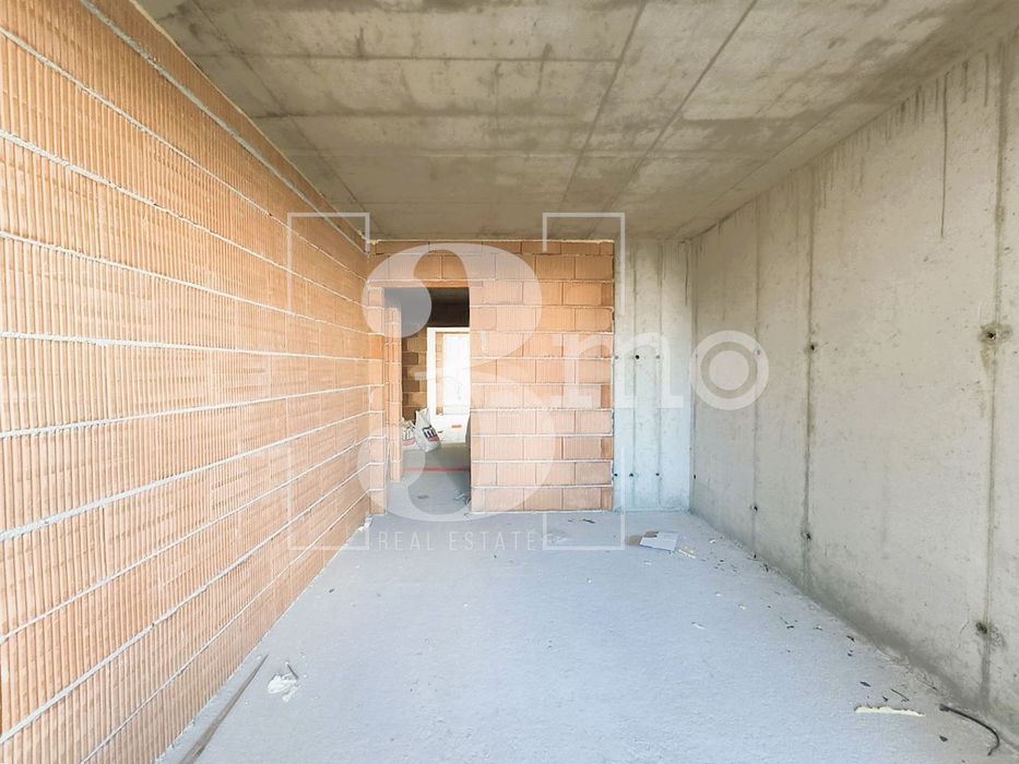 Продава се Тристаен апартамент в София, Люлин 5 - 94 кв.м за 1530 €/кв.м - Снимка #2