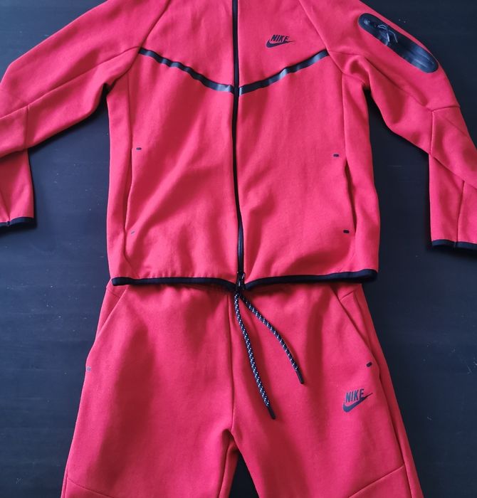 КАТО НОВ! Nike tech fleece