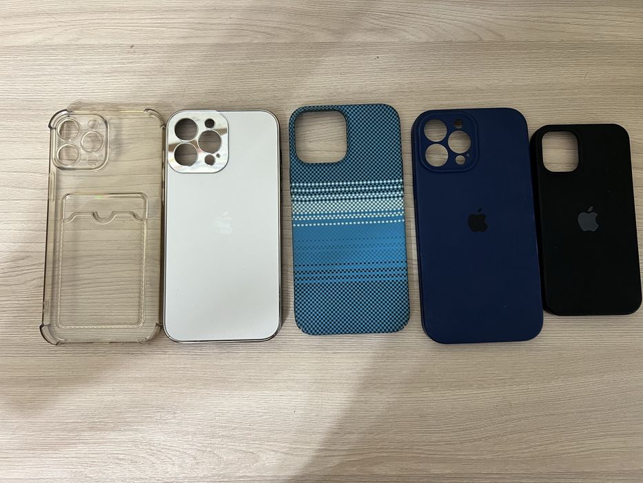 Продам чехлы на iphone 13 pro max