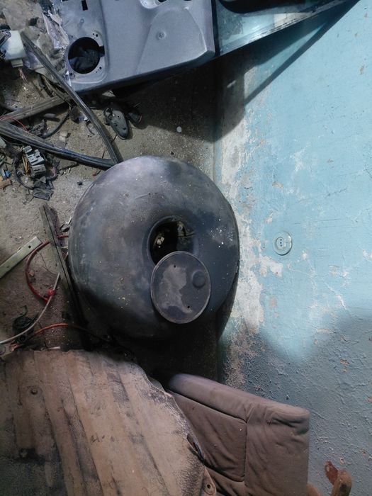 Газовый балон в авто