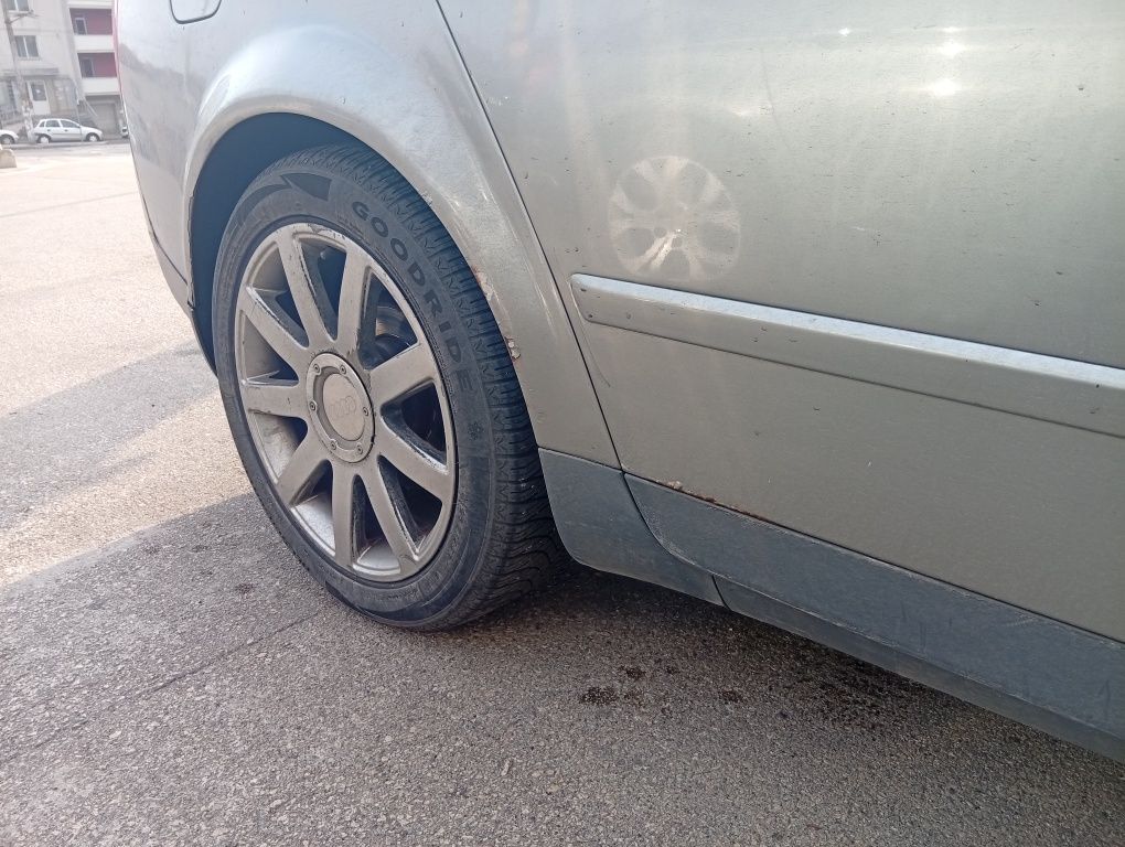 AUDI A4 B6 продава се