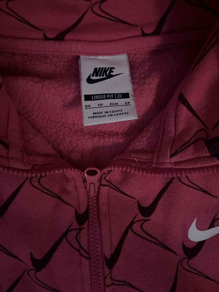 Анцуг на nike комплект