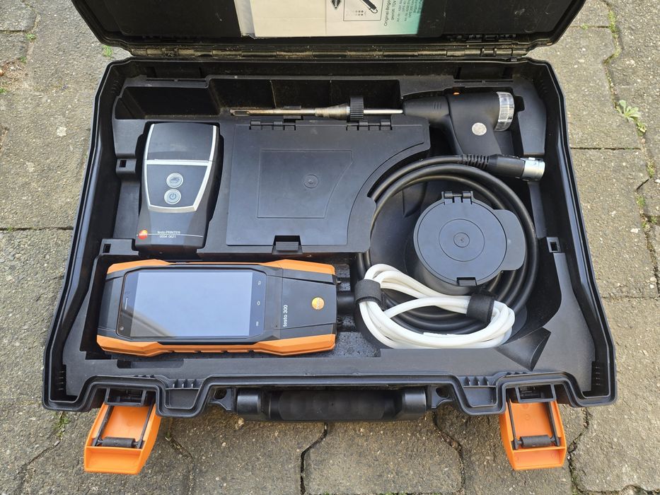 Analizator gaze Set Testo 300 + imprimantă + manometru Testo 510