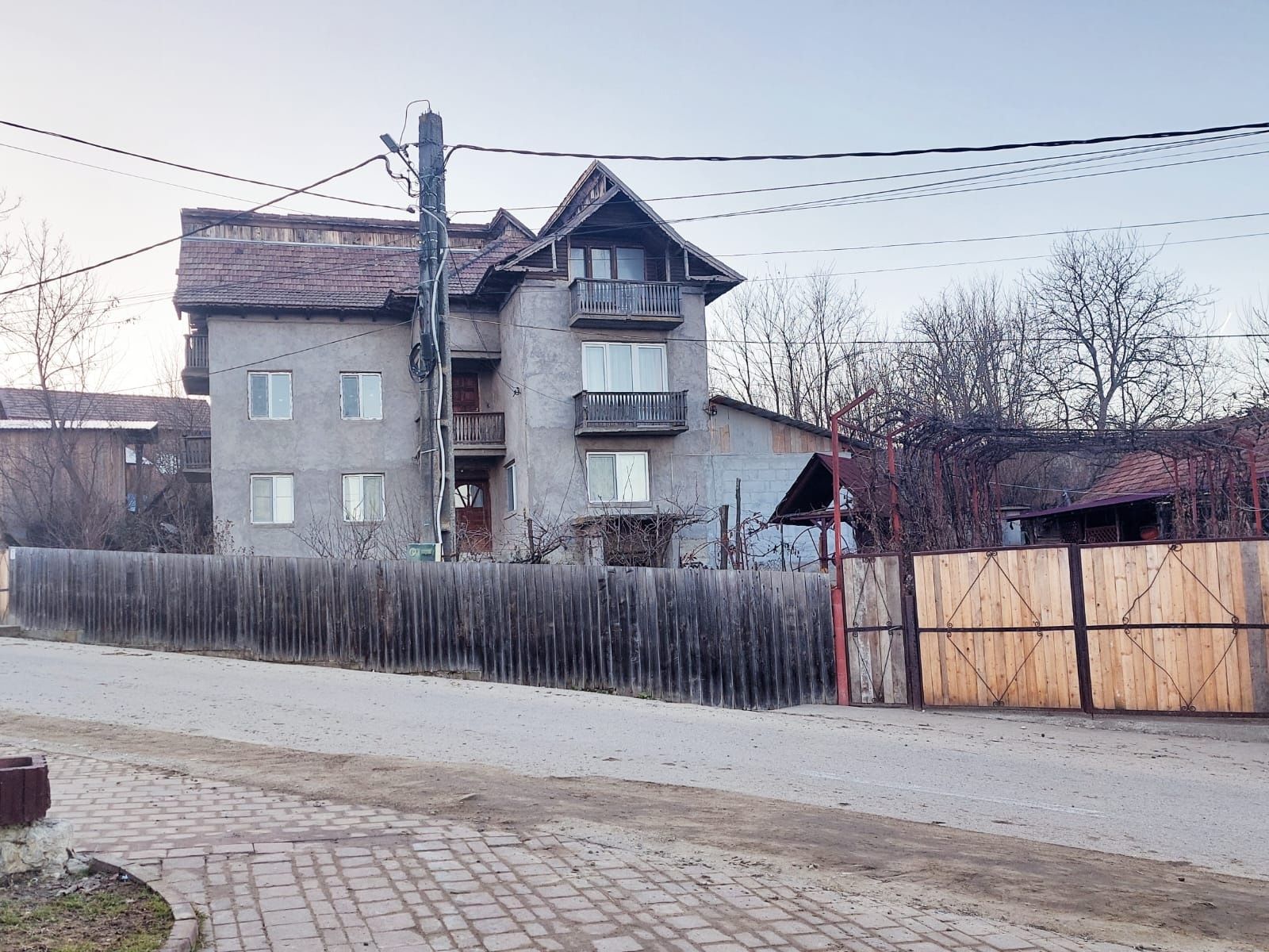 Particular, vila in loc Ionești, Valcea