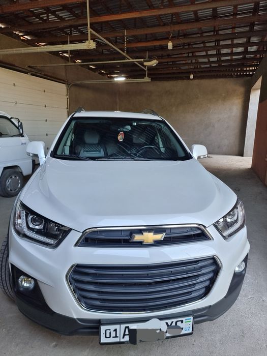 Продаеться Chevrolet Captiva 4