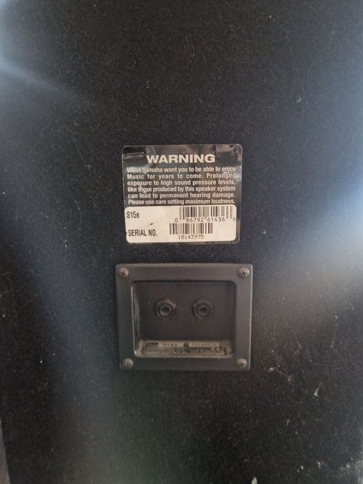 boxe yamaha ax15m + yamaha s15e