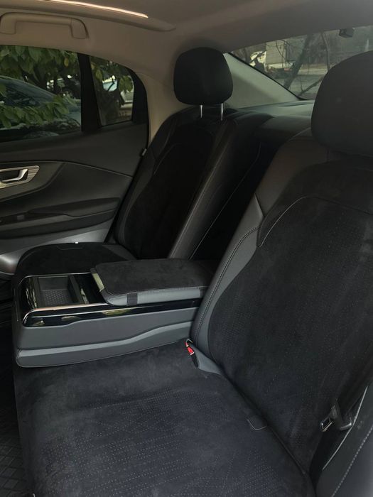 Hongqi eqm5,hongqi,honjiхонжи,eq5,eqm5