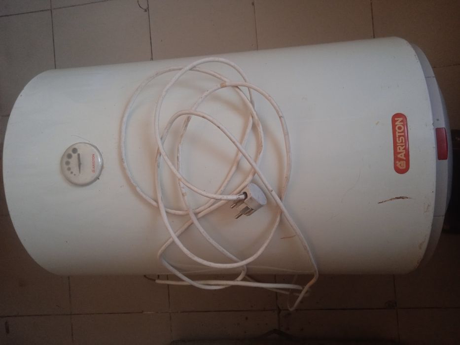 Ariston бйлер водонагреватель
