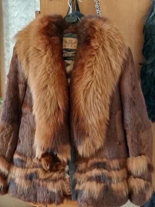 Продам шубу мех натуральный размер 46/48