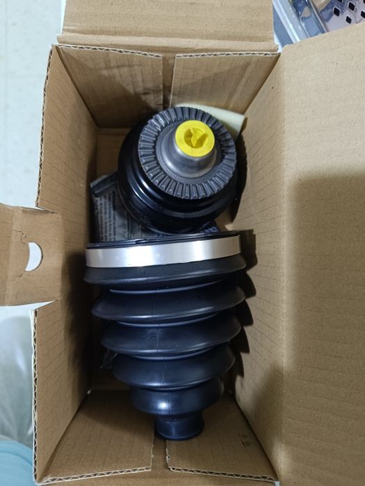 Cap  planetara fața BMW G11-G12