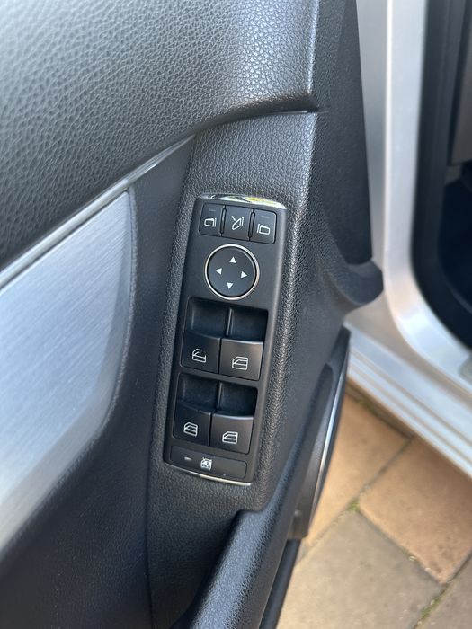 Vand  Mercedes-Benz C250,an fabricatie 2009,motorizare 2.2 CDI 204 CP