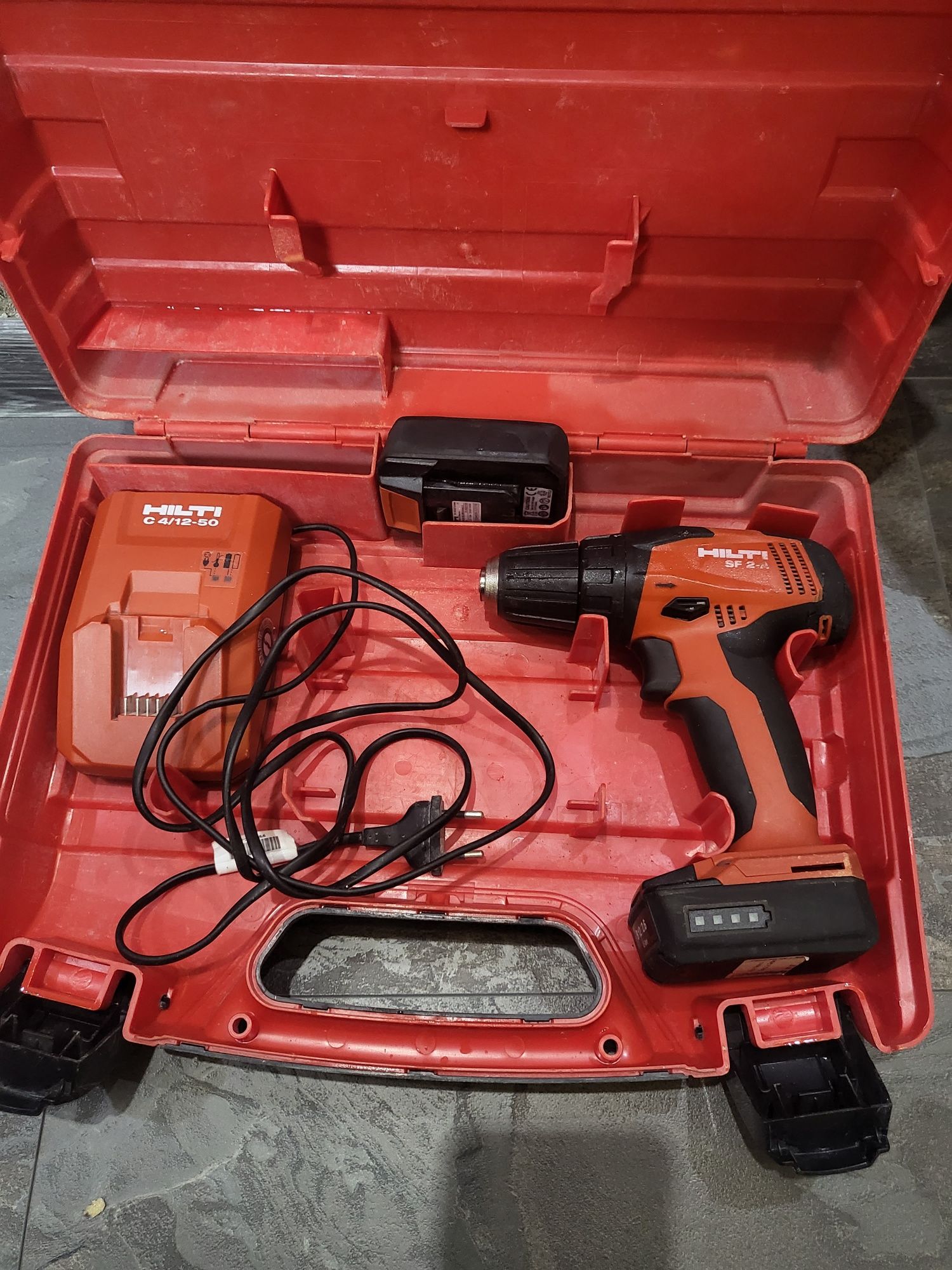 Hilti SF 2-A  пробивна машина