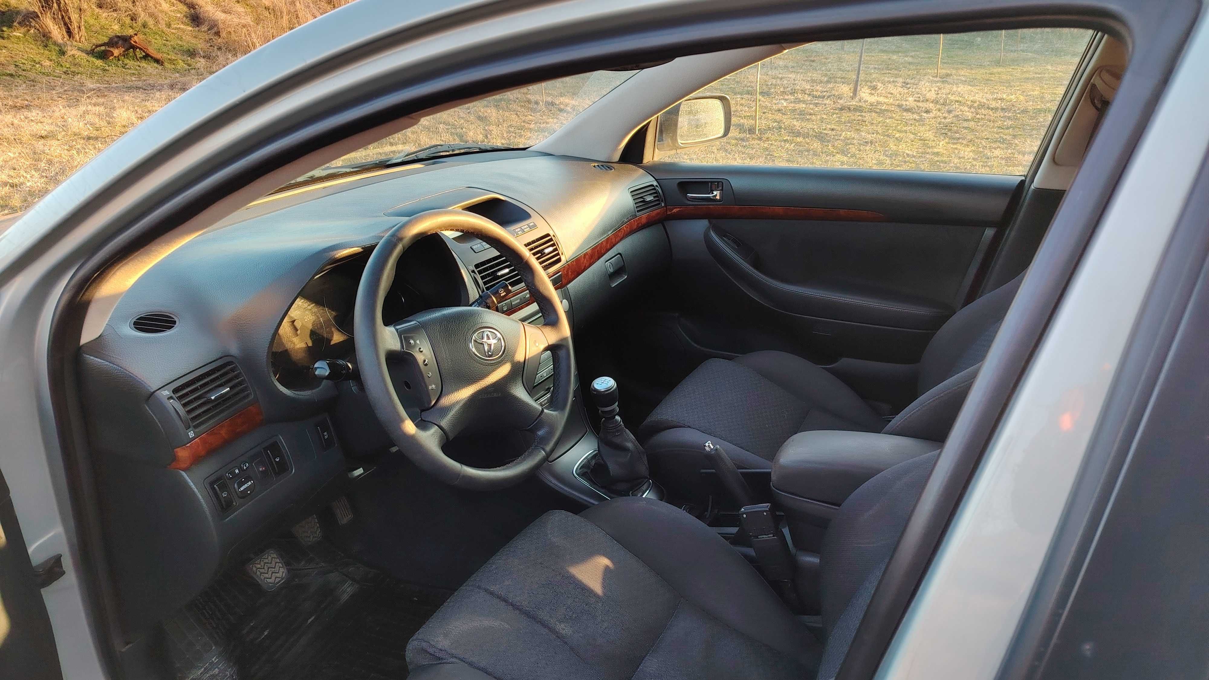Toyota Avensis 2.2 D4D