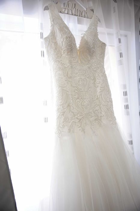 Vand rochie de mireasa