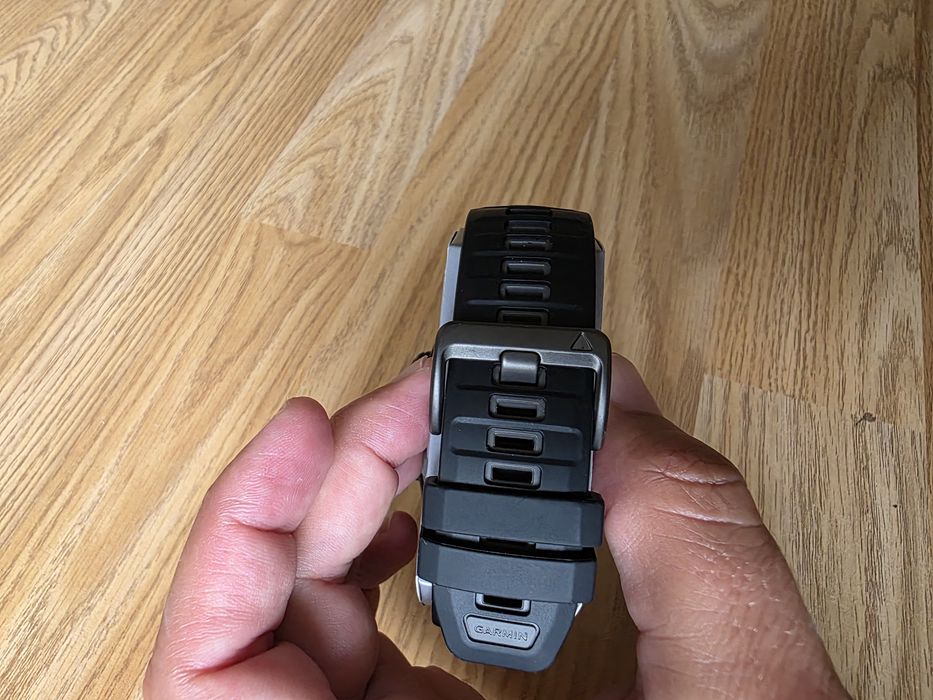 Garmin Tactix 8 Amoled Sapphire Titanium 47mm Нов