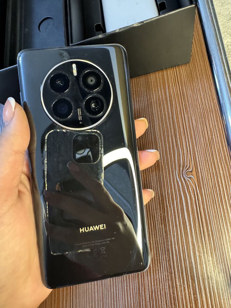 Huawei Mate 50 Pro 8 ГБ/256 ГБ черный