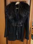 Cojoc Bison dama, elegant, nou, haina blana cu guler