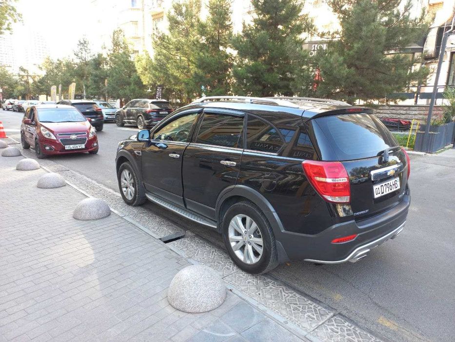 Chevrolet Captiva 4