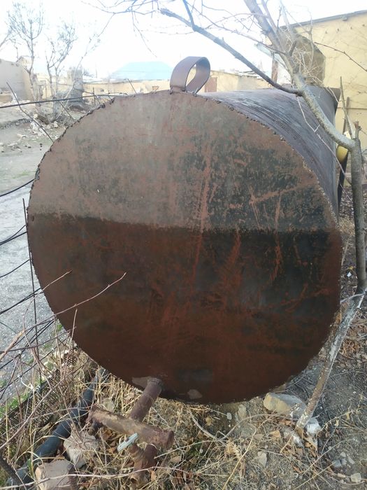 Железная ёмкость