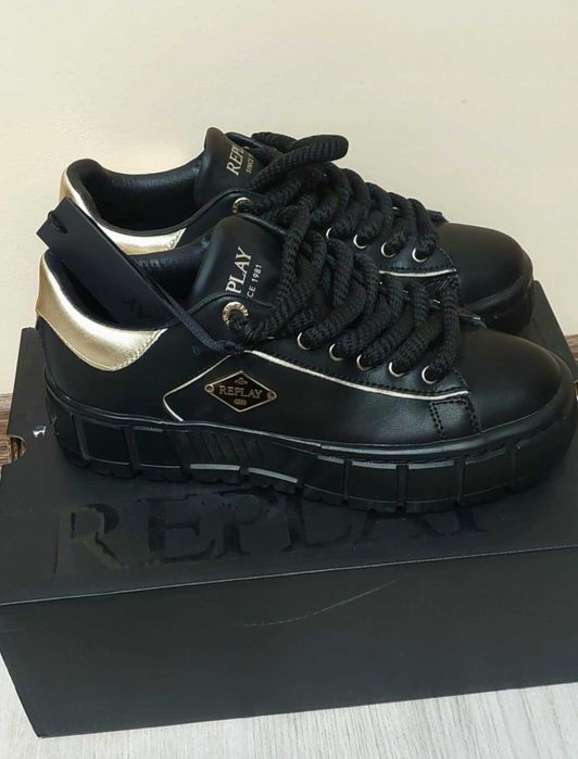 Сникърси REPLAY -38 номер