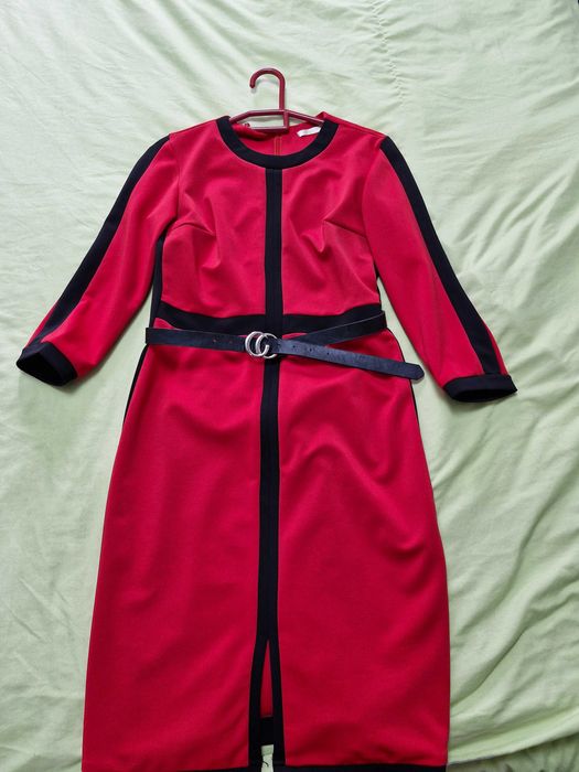 Продам одежду, платья и пиджак